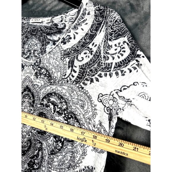 Cato Womens V-Neck Long Sleeve Top With Black & White Paisley Print - Size L - Picture 6 of 7